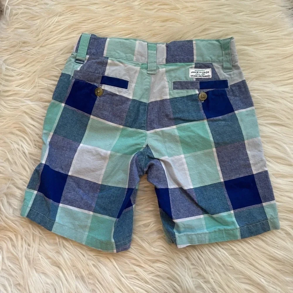 Boy’s Janie & Jack plaid shorts 3